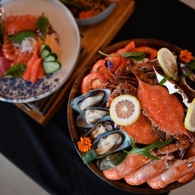 Seafood Dinner Buffet, Mercure Bangkok Siam