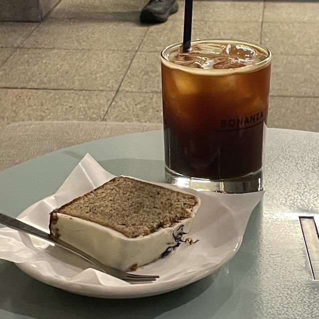 梨泰院・漢南洞エリアで絶対的おすすめの夜カフェが"mtl"☕️