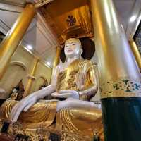 เจดีย์ชเวดากอง พม่า