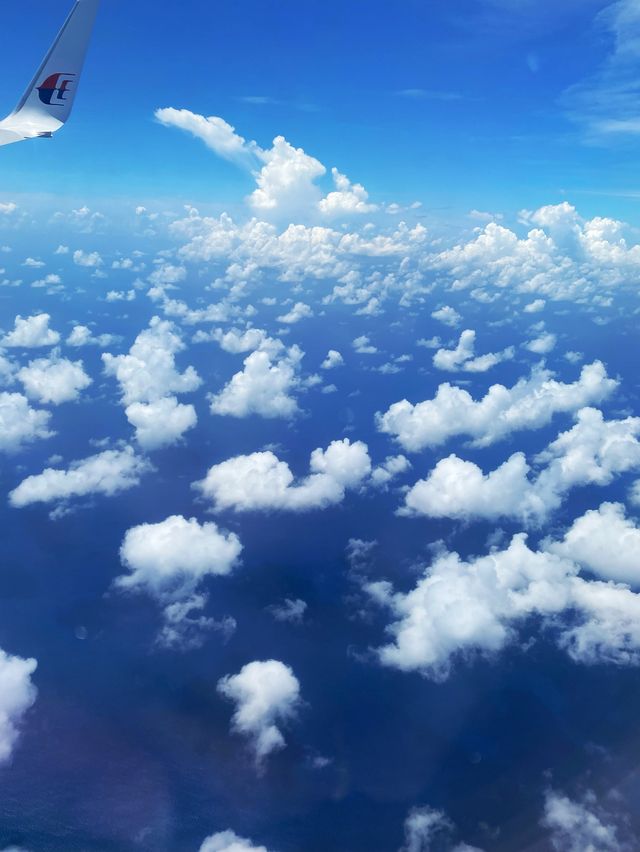 Airplane view above Indian Ocean 😱