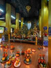 A Pregnant Lady Sacrified for this Temple, Wat Chao Mae Si Muang