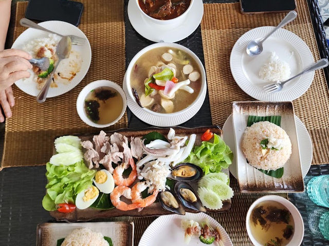 🛖 : Baan Imm Sook Resort 