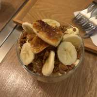 디저트, 커피, 분위기 모두 갖춘 핫플☕️ 모츠커피