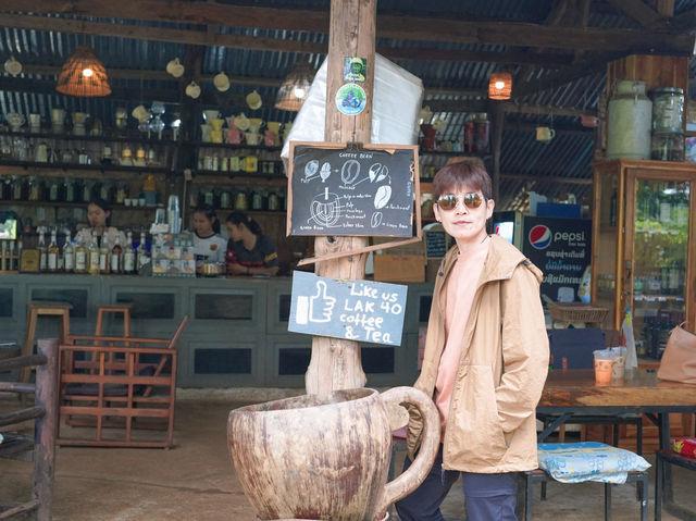 ร้านกาแฟ CC1971 เมืองปากซอง ลาวใต้