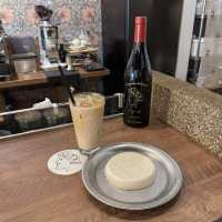 平らで大きい白プリンが美味しすぎる喫茶店