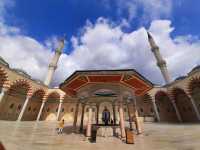 Çamlıca Camii 恰姆勒加清真寺🕌- 土耳其伊斯坦布爾最大最美的清真寺，適合打卡拍照📸