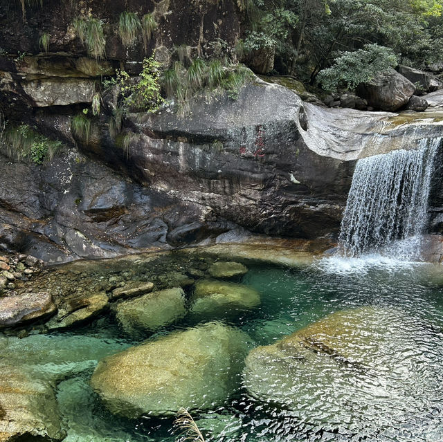 Anhui-Huangshan Emerald Valley