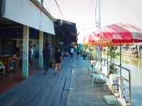 ตลาดน้ำนครเนื่องเขต จ.ฉะเชิงเทรา