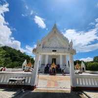วัดสุวรรณบรรพต อุทัยธานี