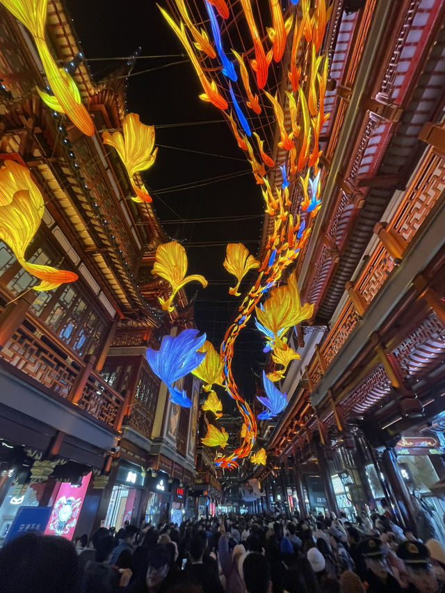 Yuyuan Old Street: A Journey Through Time Amidst Nighttime Lights