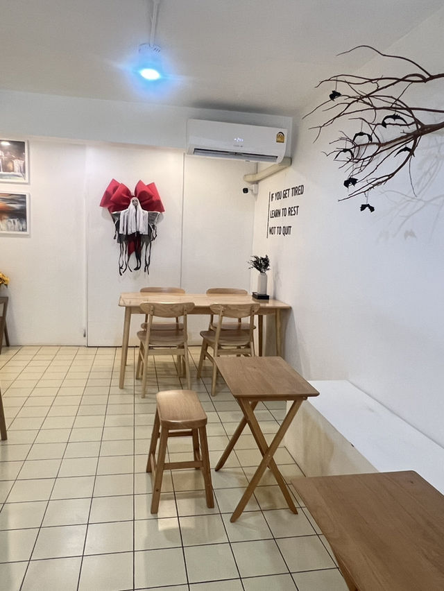 คาเฟ่นี้มีผีแอบๆ SOON CAFE