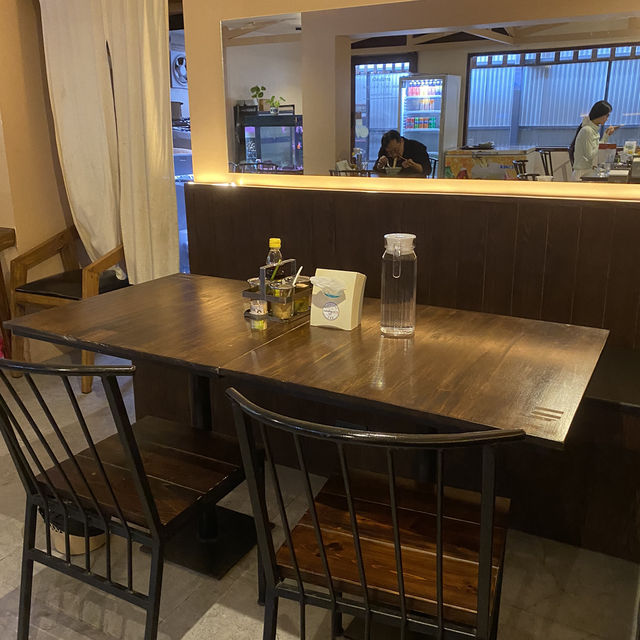 ก๋วยเตี๋ยวเนื้อตุ๋นหอ4ชาย ร้านเด็ดราคาดีที่นิมมาน