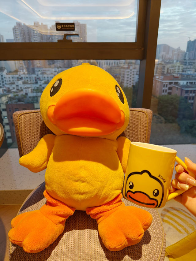 深圳漫心酒店🐤小黃鴨主題房