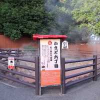 【かまど地獄:大分県別府市】可愛い鬼のオブジェがたくさん👹