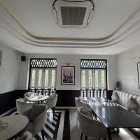 คาเฟ่ดังย่านปากเซ Balance cafe'