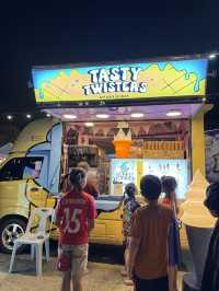 เดินเล่นชิลๆ ที่ ตลาดนัด มศว องครักษ์ 