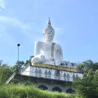 Wat Phuttramongkorn Betong