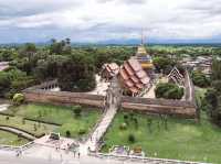 สักการะพระธาตุคู่เมืองลำปาง วัดพระธาตุลำปางหลวง
