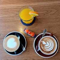 Gorgeous cafe