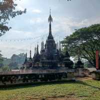 พระเจดีย์ 25 ยอด โบราณสถานในอำเภอเชียงดาว