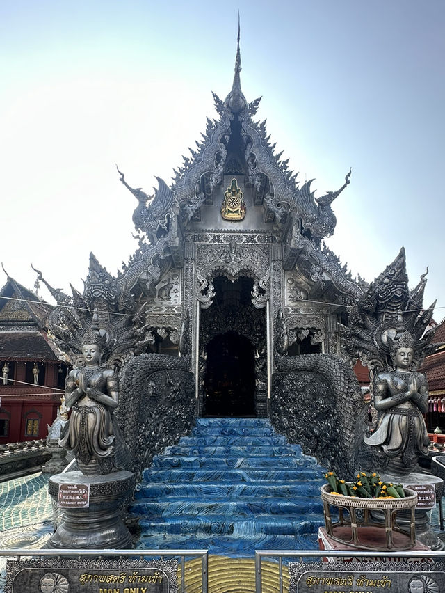 Temple that women cann't  in Chiangma
