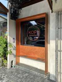 จิบกาแฟ แลพระธาตุเมืองคอน ที่ร้าน Kopi Roaster