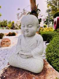 “Fo Guang Shan Dong Zen Temple: A Sanctuary of Peace and Light in Selangor”