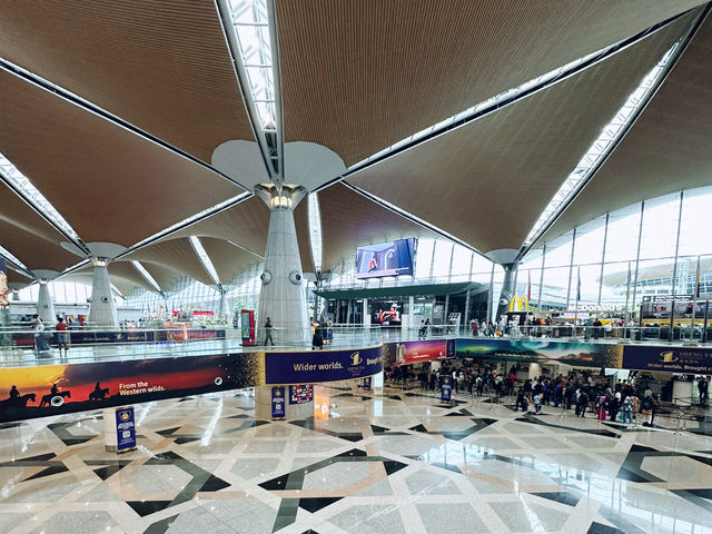 KLIA Main Terminal – A Foodie’s Stopover KLIA Main Terminal – A Foodie’s Stopover