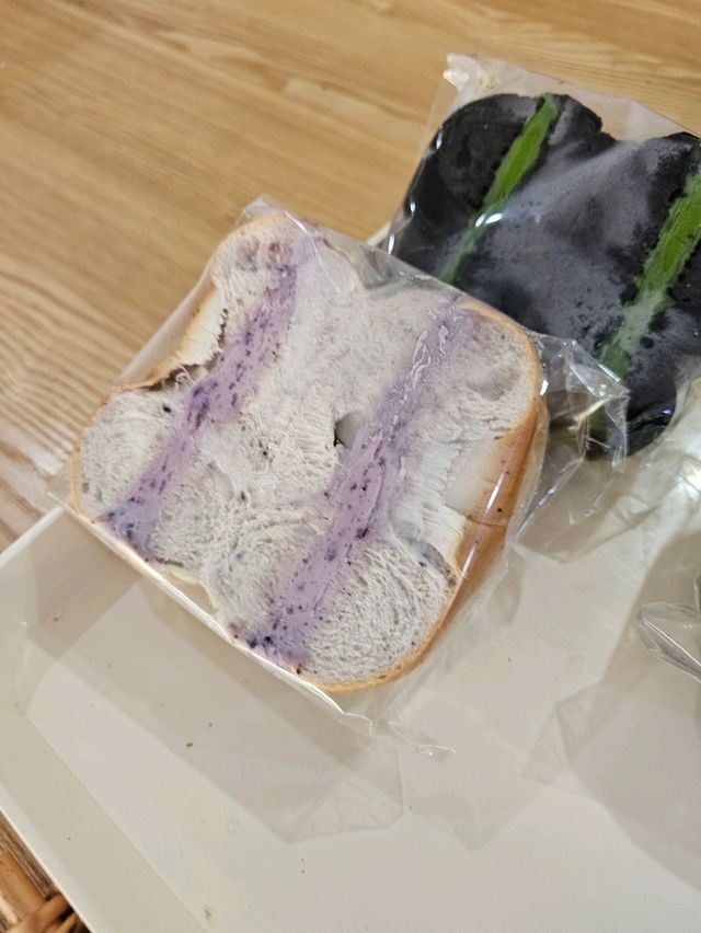 mani mani bakery | อุดมสุข