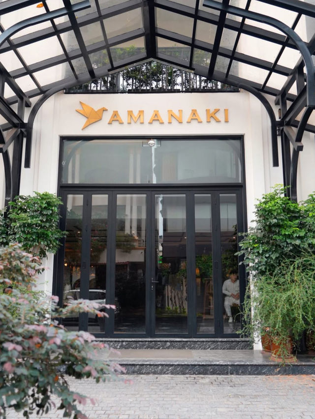 AMANAKI HOTEL