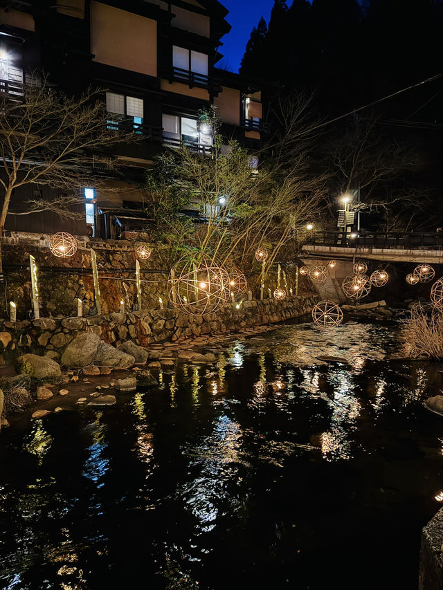 【熊本旅行】幻想的な灯りと川の流れを楽しむ湯あかり✨️