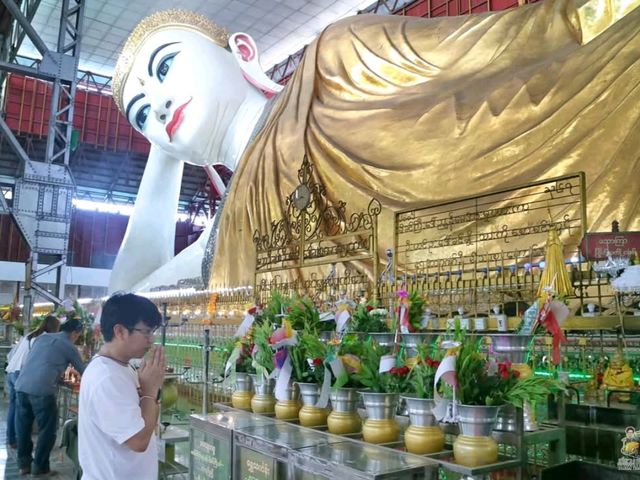 พระนอนตาหวานเมืองย่างกุ้ง 🛕