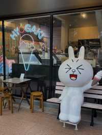 Hyogaki Dessert Café – Yishun’s Hidden Gem for Waffles and Gelato with Line Friends