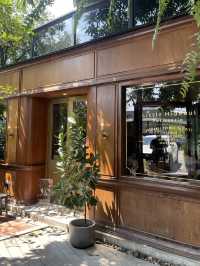 Little hideout ร้านเค้กอร่อยคุณภาพสูง