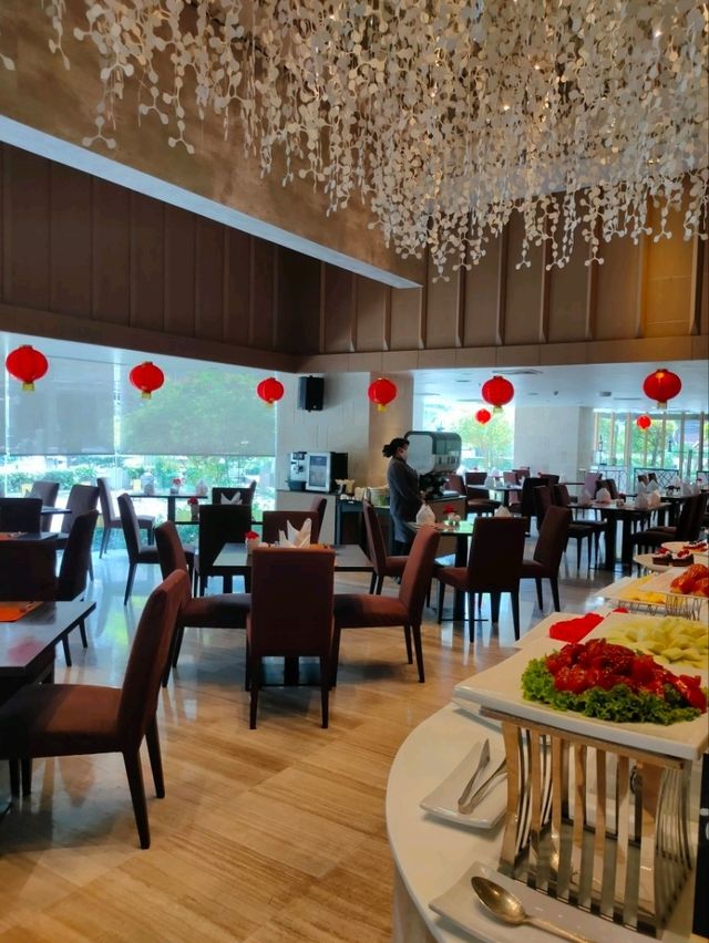 【バンコク】お手軽に楽しめるランチビュッフェ🍴