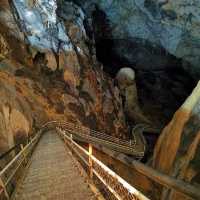 **🌍 Gua Tempurung: Adventure into Malaysia’s Largest Limestone Cave