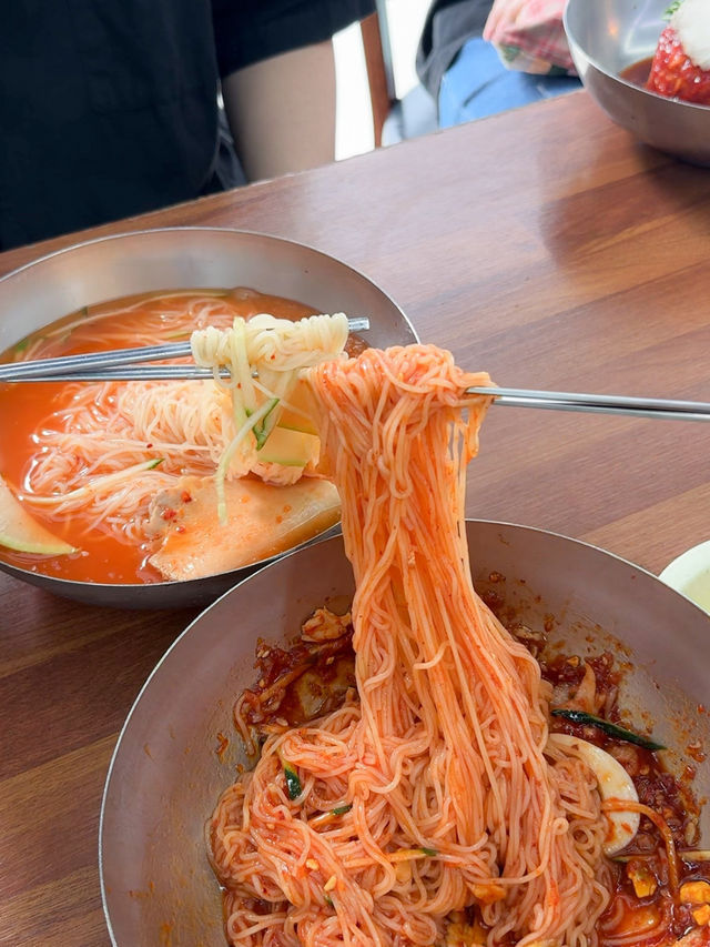 부산 여행 맛집 필수코스 “초량밀면”✨
