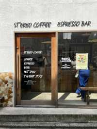 [🇯🇵福岡] ステレオコーヒー（ステレオコーヒー）｜天神の感度高めなローカルカフェスポット