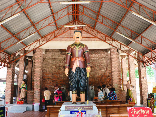 วัดศาลาลอย