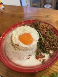 長沙灣超高質又美味便宜的泰國菜