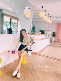 ร้าน Niji House Bangsaen คาเฟ่สไตล์มินิมอล