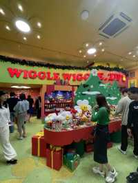 【韓国 狎鴎亭ロデオ】カラフルで可愛すぎる！wiggle wiggle 1号店 