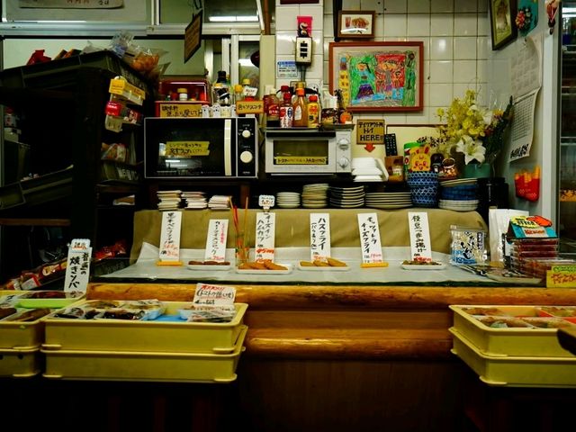 酒好きの憧れ“魚屋呑み”が現実に！　静岡市興津【呑める魚屋 魚徳】ではなきん🍶