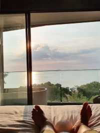 ใกล้ชิดทะเลและป่าโกงกางที่ Bayphere Pattaya 
