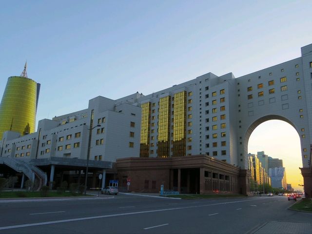 【カザフスタン🇰🇿】アスタナのユニークなビル群🏢