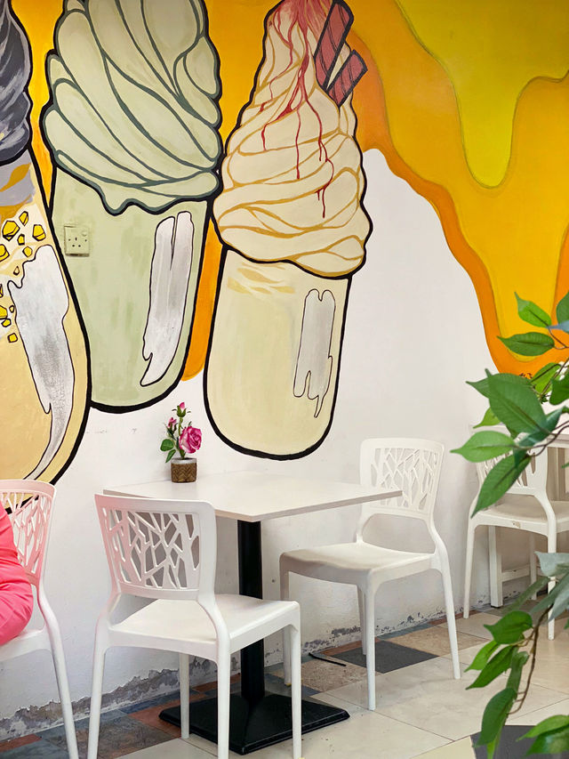 Pahang Gateway: Super Bites & Mansion Stays!
