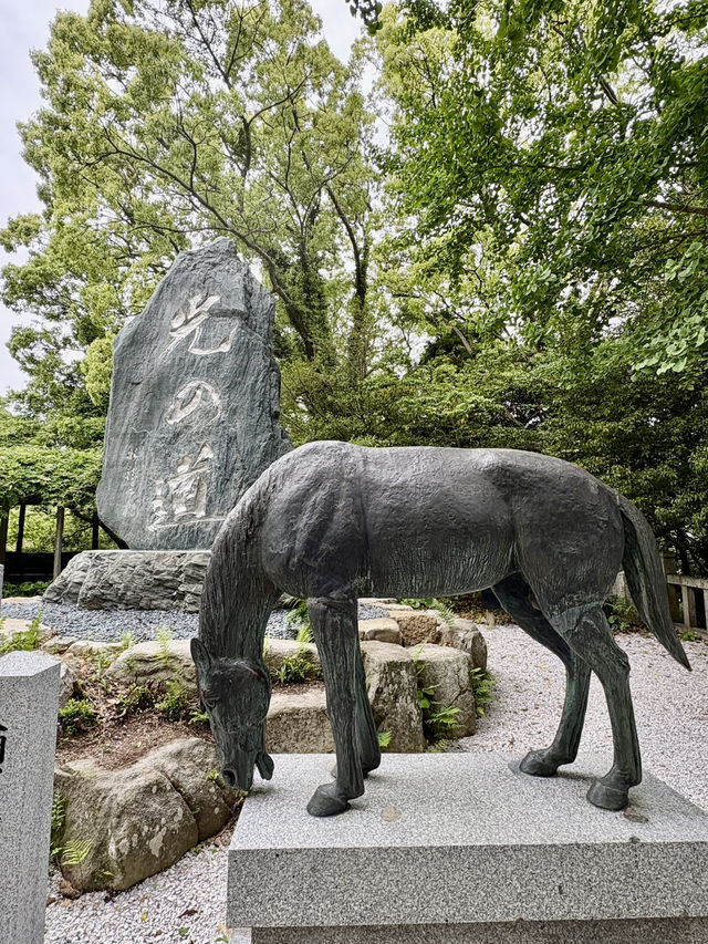 【福岡県】高台から参道と海が望める宮地嶽神社！