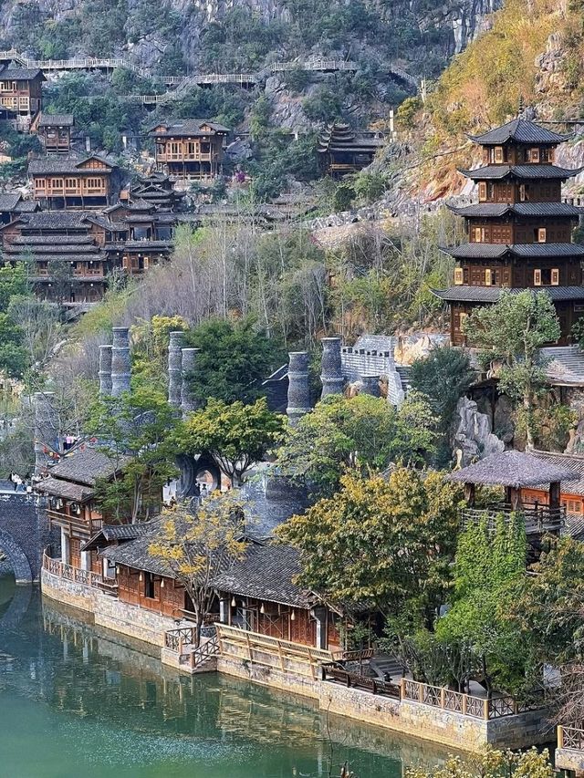 Fenglin Buyi – Where Karst Peaks Meet Ancient Minority Traditions