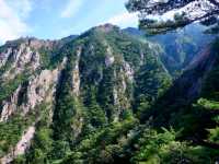 Big Views, Bigger Vibes in Seoraksan