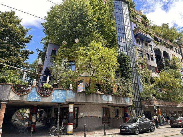 【フンデルトヴァッサーハウス｜Hundertwasserhaus｜ウィーンの芸術住宅🏡🎨】